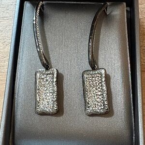 New Swarovski Crystal and Sterling silver solid core Earrings Hard Rock